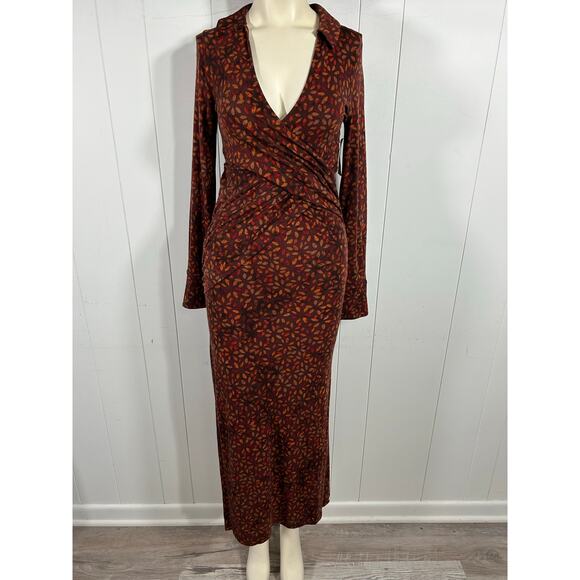Free People X Revolve Shayla Wrap Midi Dress in Chocolate Combo NWOT. Size M - Picture 3 of 8